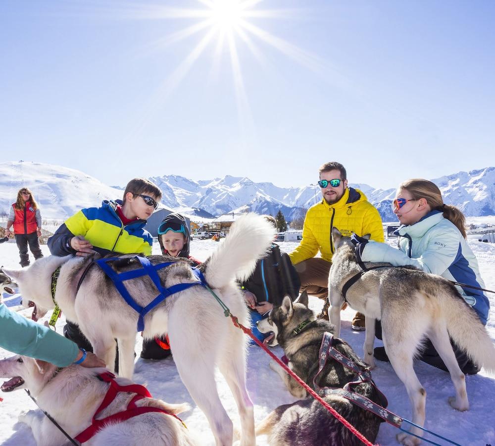 Hotel Club Mmv Les Bergers **** Alpe d'Huez Bagian luar foto
