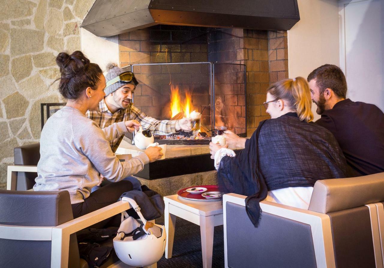 Hotel Club Mmv Les Bergers **** Alpe d'Huez Bagian luar foto