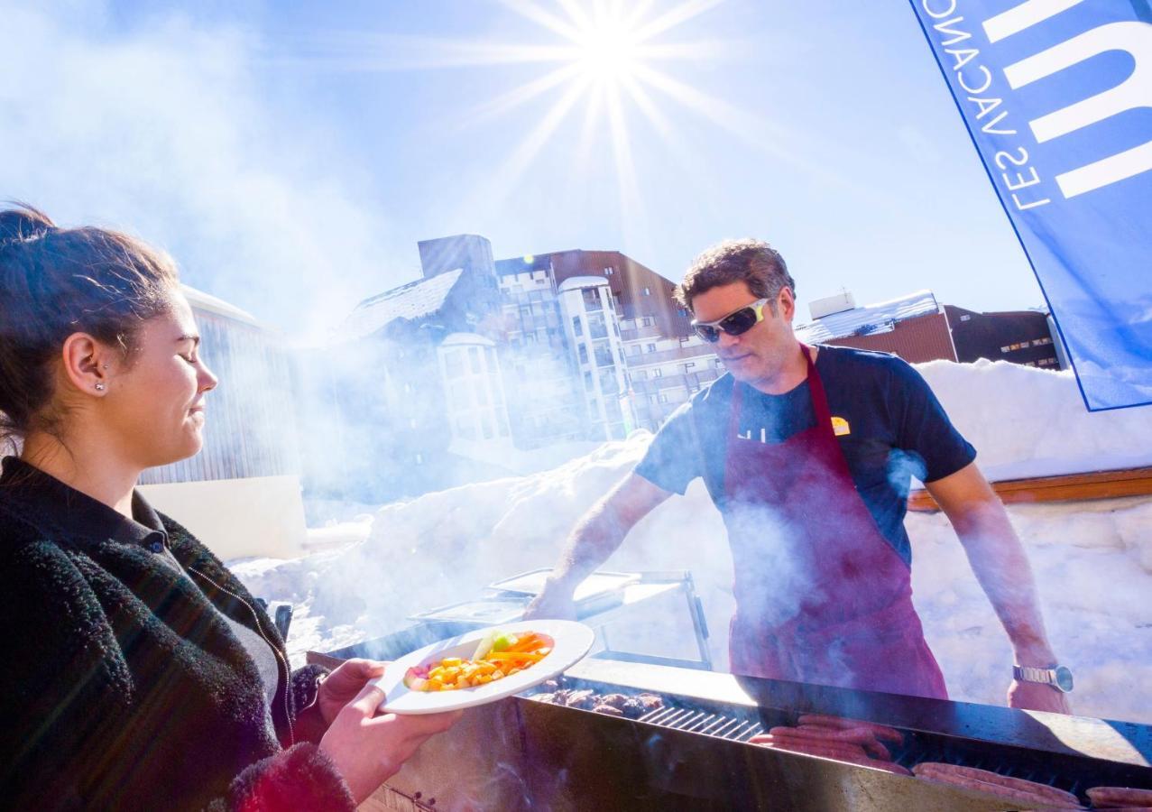 Hotel Club Mmv Les Bergers **** Alpe d'Huez Bagian luar foto